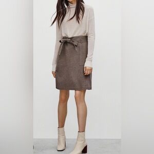 Aritzia Wilfred Sureau Paperbag Skirt